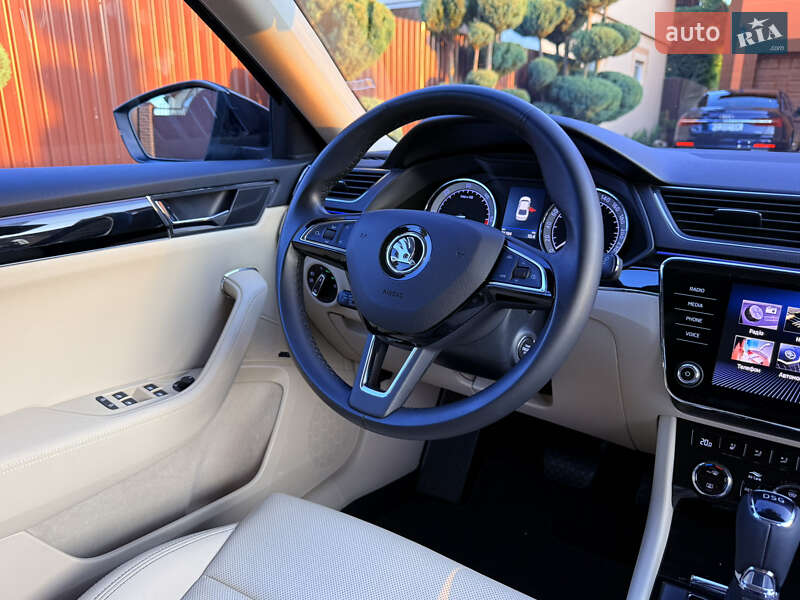 Лифтбек Skoda Superb 2019 в Мукачево