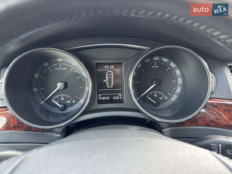 Ліфтбек Skoda Superb 2013 в Харкові