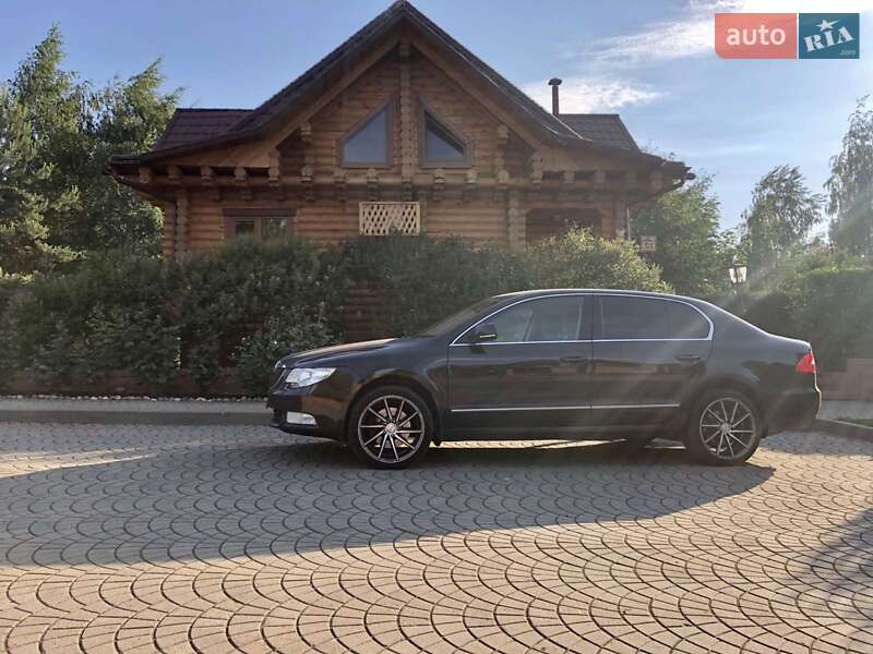 Ліфтбек Skoda Superb 2013 в Харкові