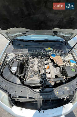 Лифтбек Skoda Superb 2006 в 