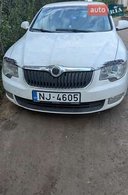 Лифтбек Skoda Superb 2010 в Славянске