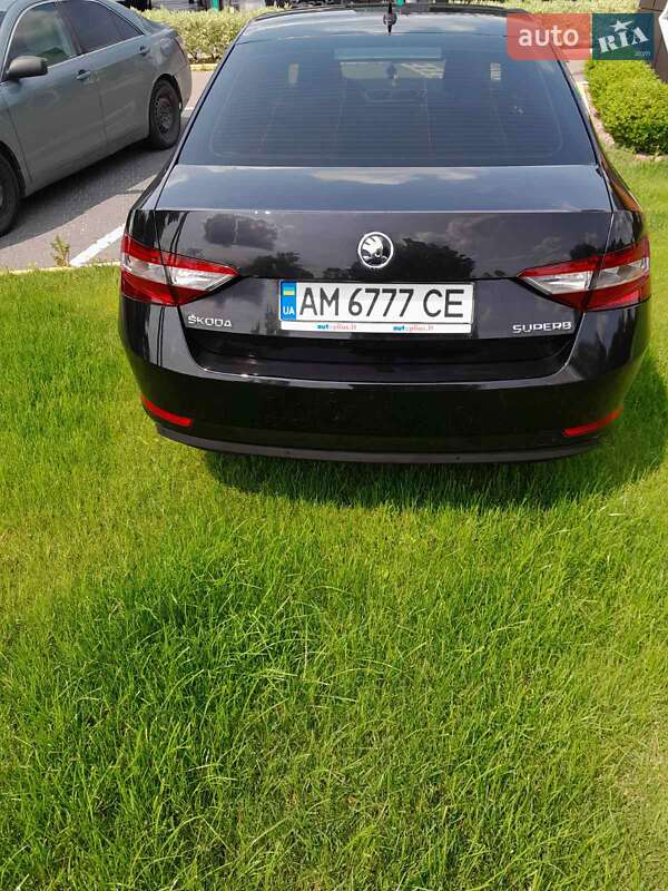 Лифтбек Skoda Superb 2016 в Коростене фото 2 Лифтбек Skoda Superb 2016 в Коростене