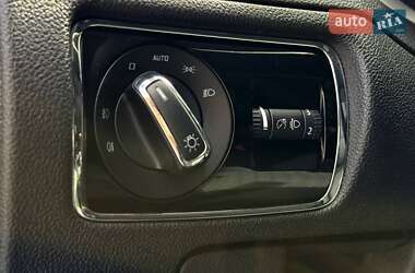 Универсал Skoda Superb 2011 в 