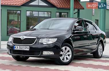 Ліфтбек Skoda Superb 2011 в Києві