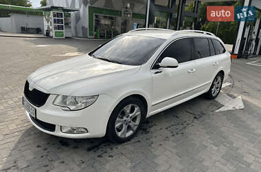 Универсал Skoda Superb 2013 в Черновцах