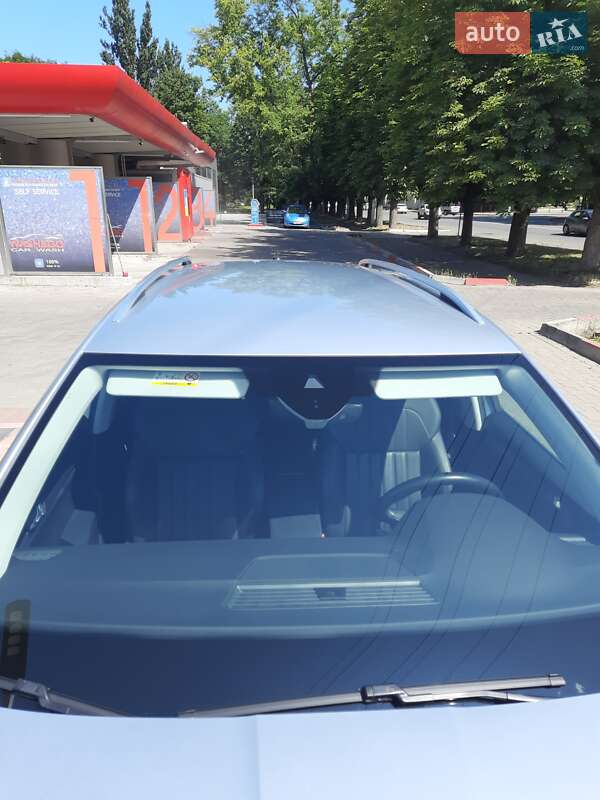 Универсал Skoda Superb 2019 в Ужгороде