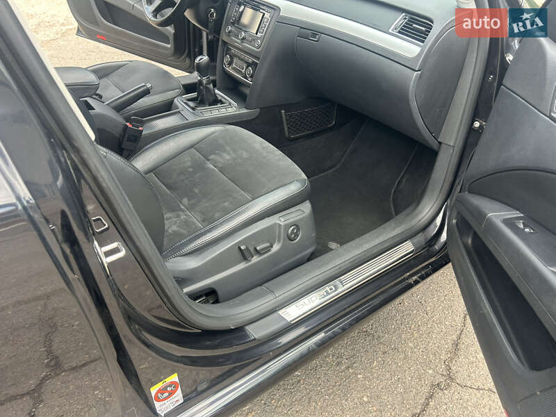 Универсал Skoda Superb 2012 в Южноукраинске