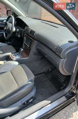Лифтбек Skoda Superb 2004 в 