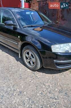 Лифтбек Skoda Superb 2004 в 