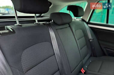 Универсал Skoda Superb 2015 в 