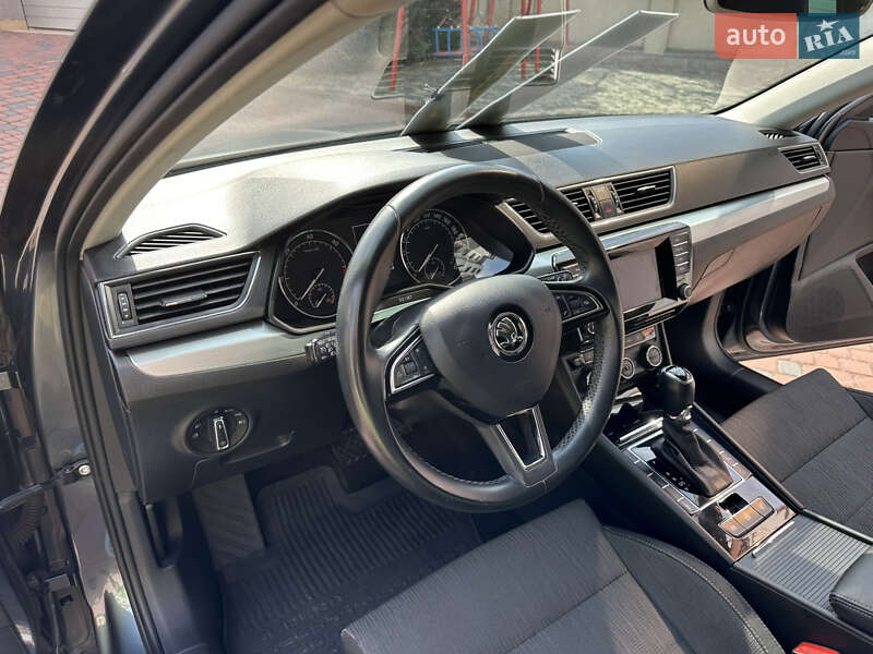 Ліфтбек Skoda Superb 2015 в Івано-Франківську