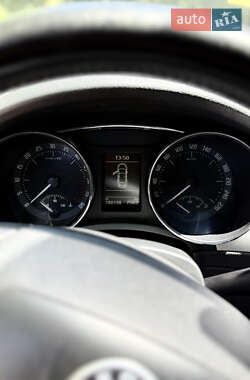 Лифтбек Skoda Superb 2012 в 
