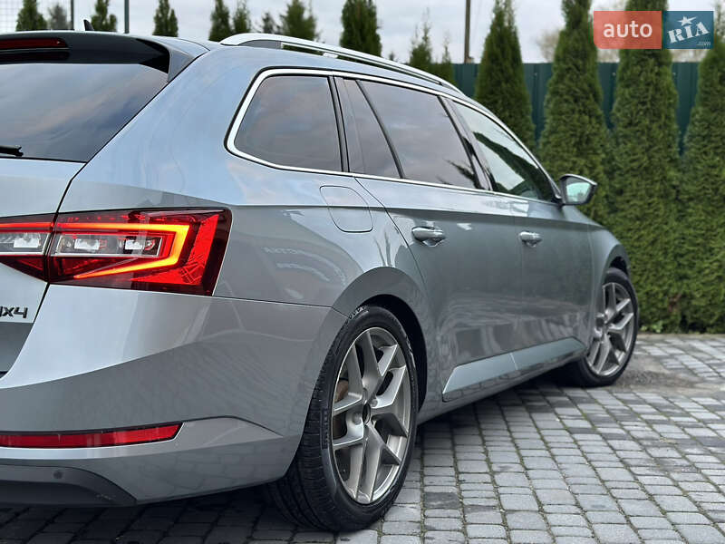 Универсал Skoda Superb 2016 в Самборе