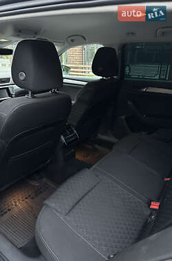 Универсал Skoda Superb 2016 в 