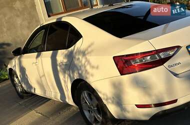 Лифтбек Skoda Superb 2018 в 