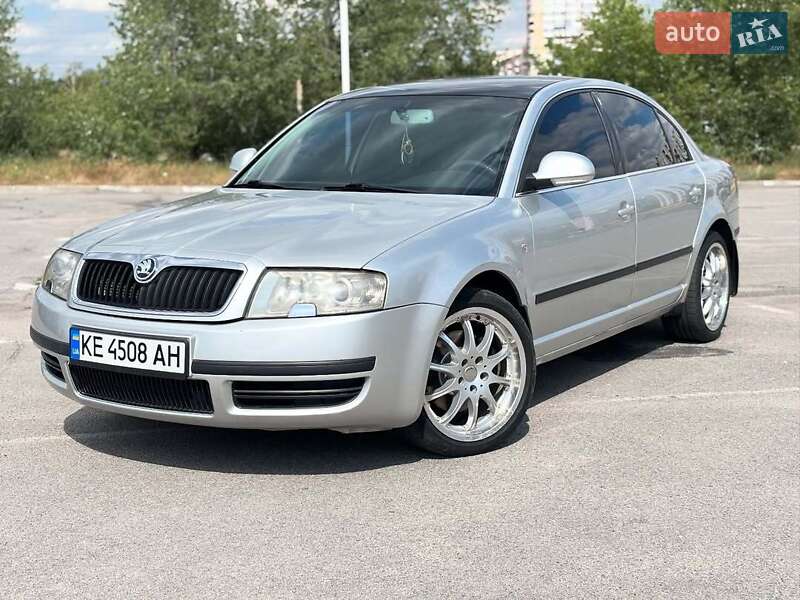 Skoda Superb 2007