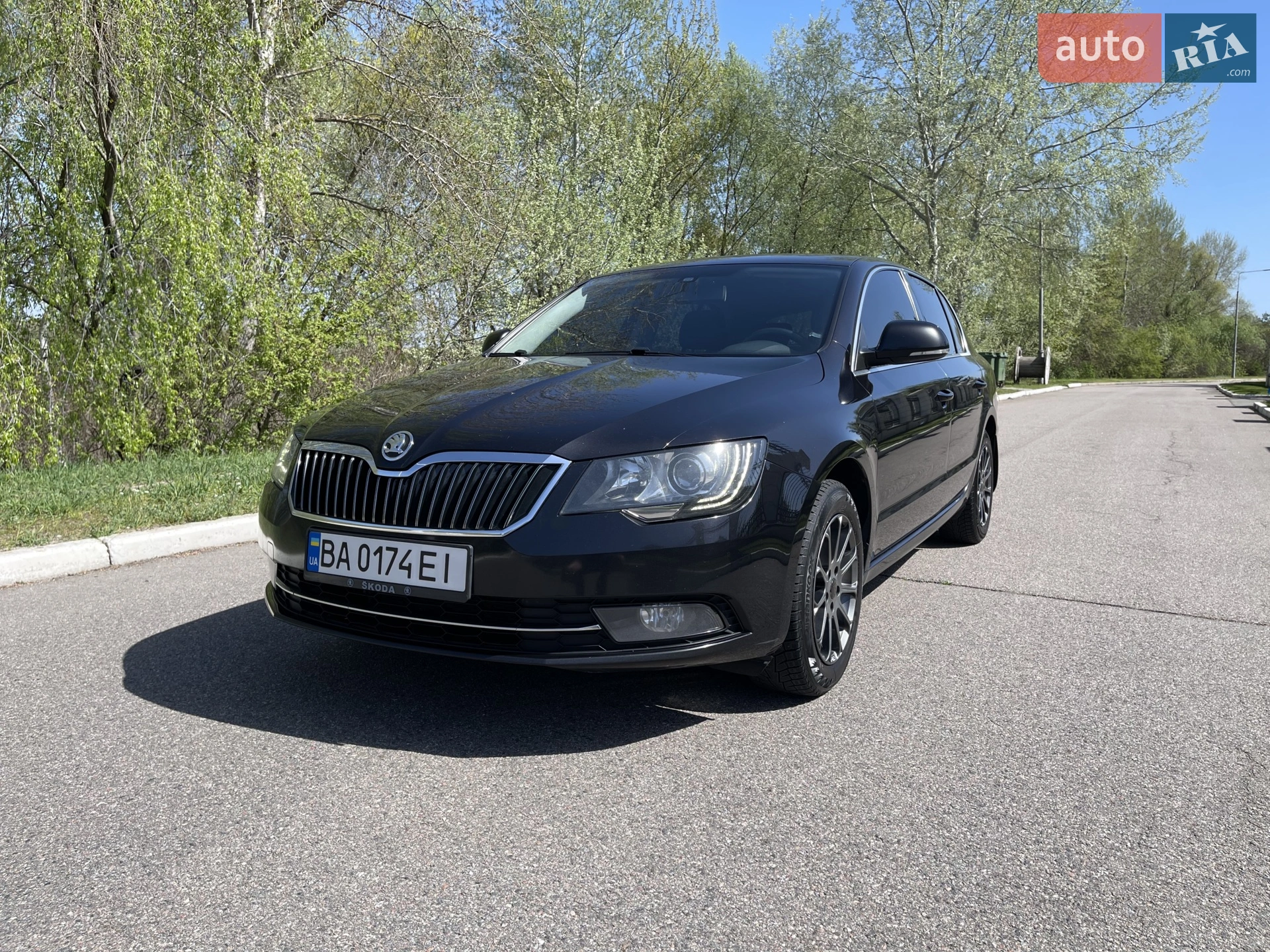 2013 Skoda Superb - мініатюра 23
