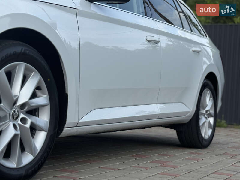 Универсал Skoda Superb 2020 в Луцке