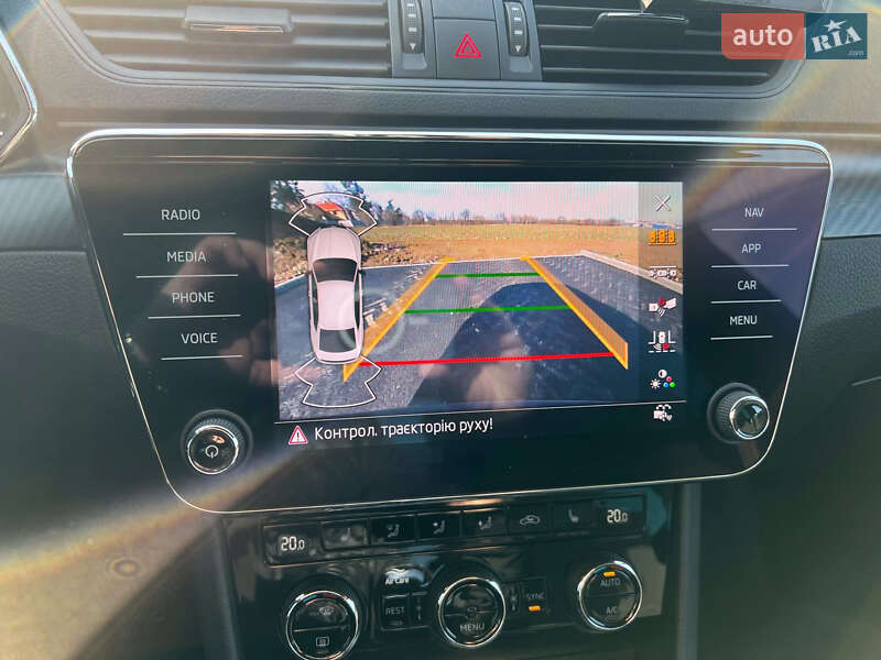 Ліфтбек Skoda Superb 2020 в Ужгороді