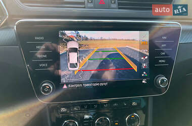 Лифтбек Skoda Superb 2020 в 
