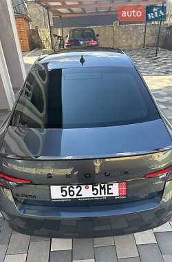 Лифтбек Skoda Superb 2020 в 