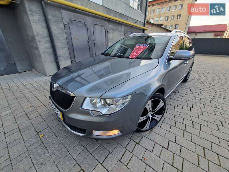 Универсал Skoda Superb 2010 в Ивано-Франковске