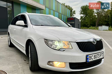 Универсал Skoda Superb 2010 в 