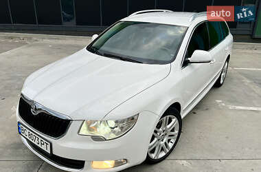 Универсал Skoda Superb 2010 в 