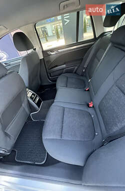 Универсал Skoda Superb 2015 в 