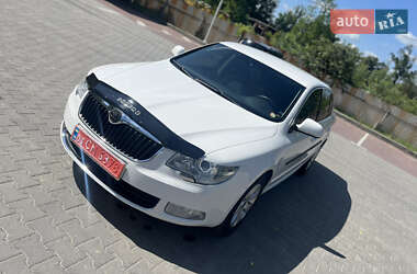 Лифтбек Skoda Superb 2010 в Виннице