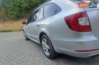 Універсал Skoda Superb 2011 в 