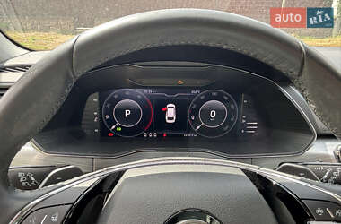 Универсал Skoda Superb 2020 в 