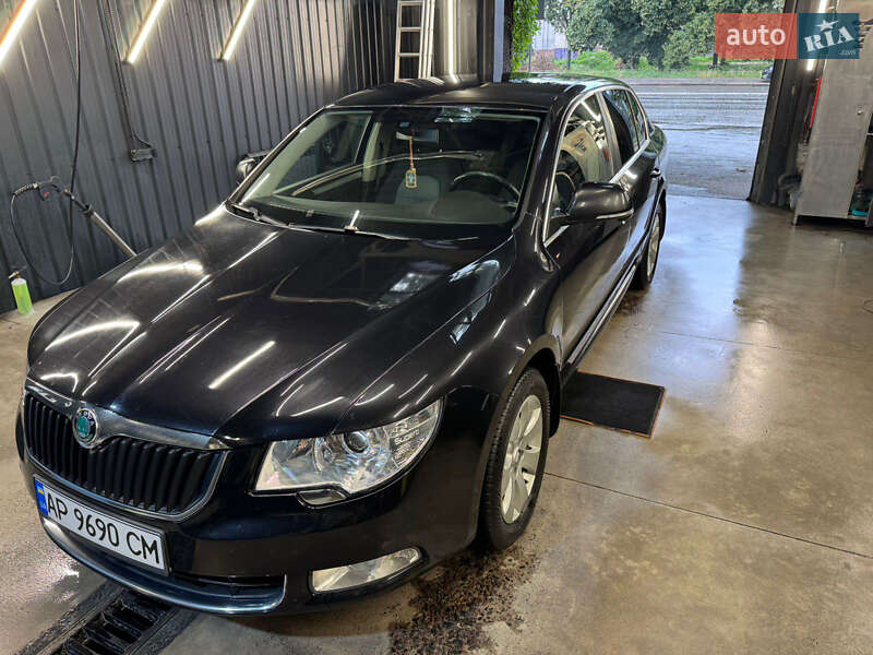 Лифтбек Skoda Superb 2011 в Киеве фото 5 Лифтбек Skoda Superb 2011 в Киеве