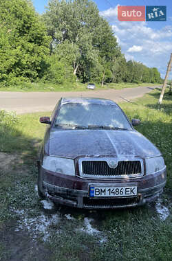 Лифтбек Skoda Superb 2002 в Решетиловке