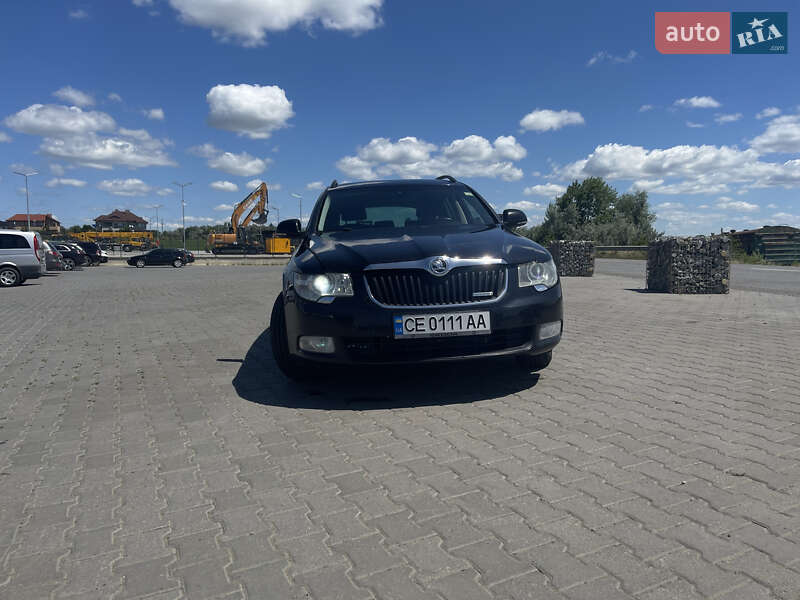 Універсал Skoda Superb 2012 в Чернівцях