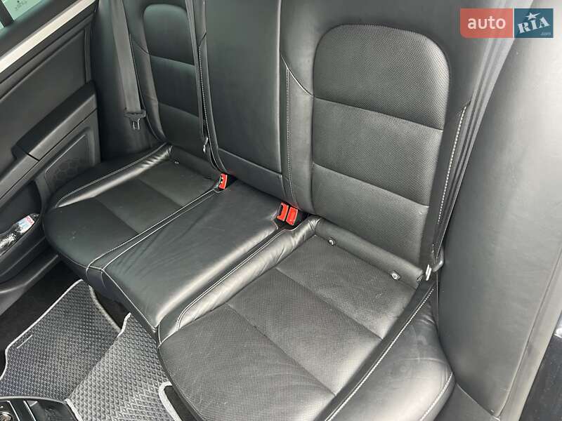 Универсал Skoda Superb 2011 в Киеве