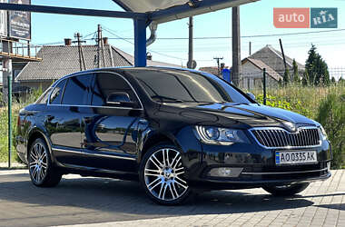 Лифтбек Skoda Superb 2015 в Мукачево