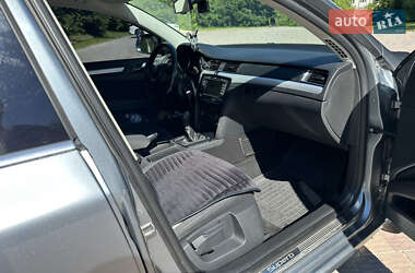 Лифтбек Skoda Superb 2012 в 