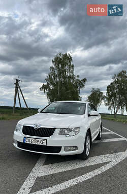 Ліфтбек Skoda Superb 2011 в Смілі