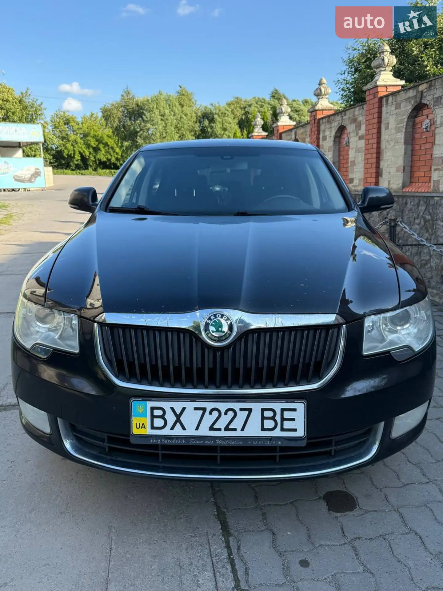 2011 Skoda Superb - мініатюра 3