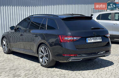 Универсал Skoda Superb 2018 в 