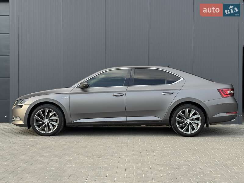 Лифтбек Skoda Superb 2018 в Луцке