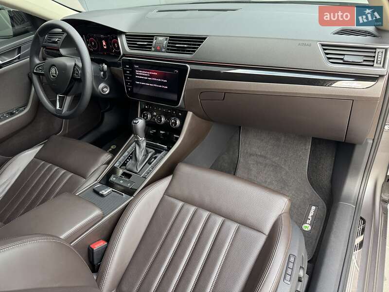 Лифтбек Skoda Superb 2018 в Луцке
