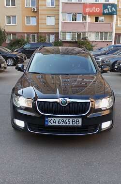 Универсал Skoda Superb 2012 в Киеве