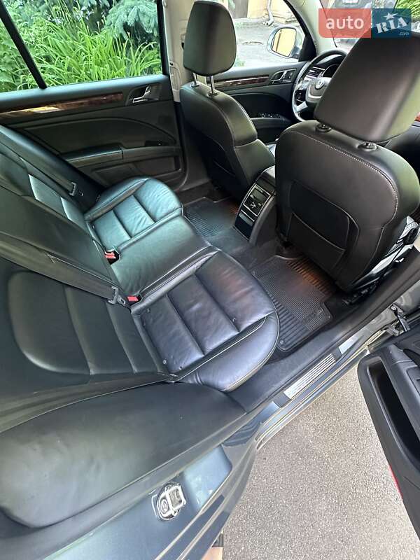 Универсал Skoda Superb 2012 в Хмельницком