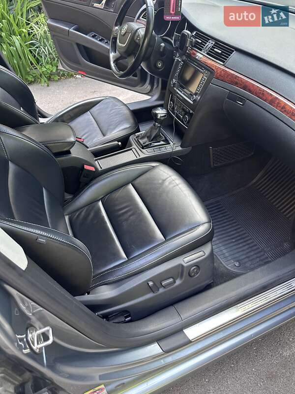 Универсал Skoda Superb 2012 в Хмельницком