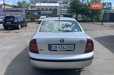 Ліфтбек Skoda Superb 2005 в Прилуках