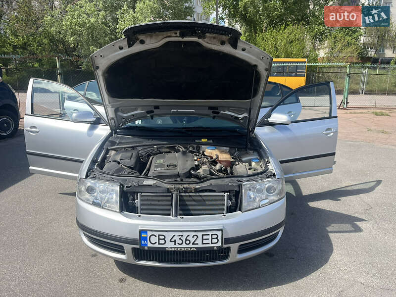 Ліфтбек Skoda Superb 2005 в Прилуках