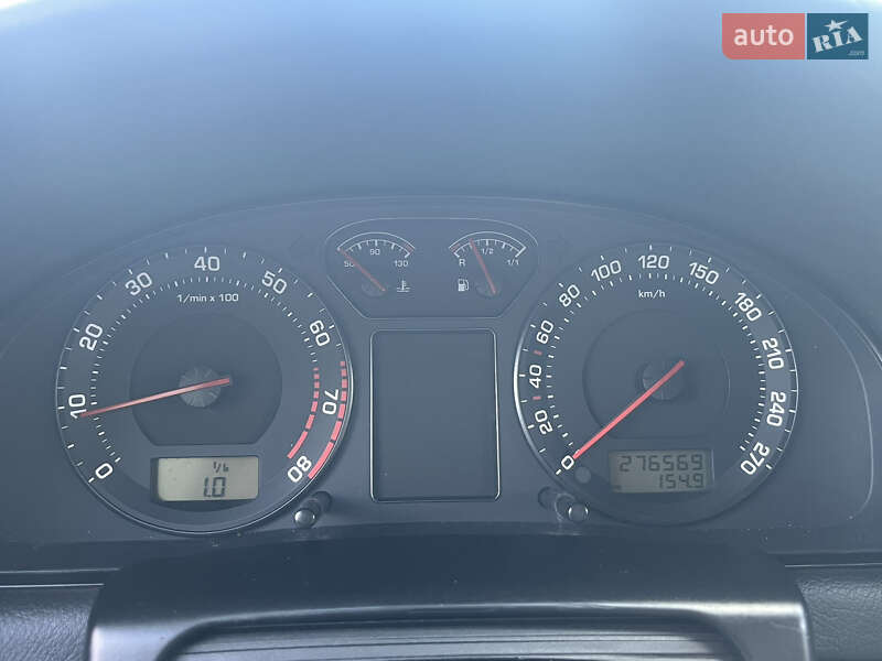 Ліфтбек Skoda Superb 2005 в Прилуках