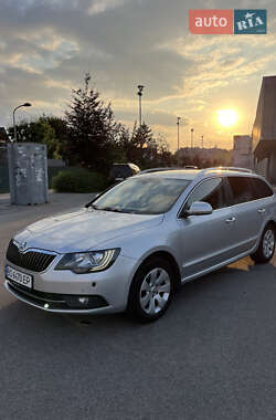Универсал Skoda Superb 2014 в Бродах